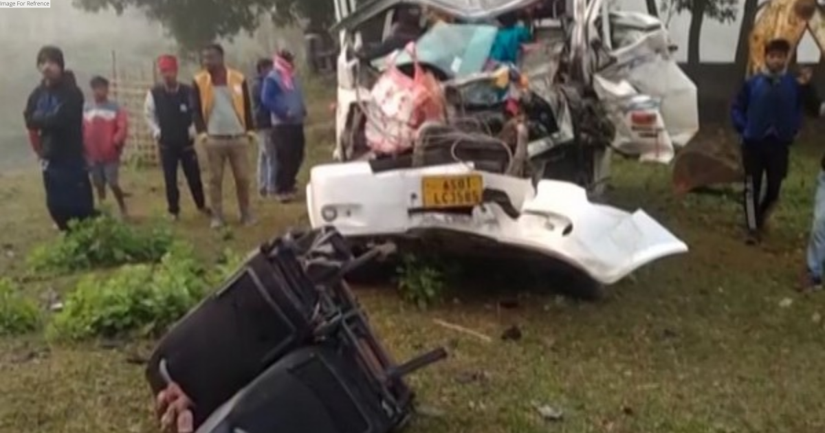 3 killed, 14 injured as bus rams into truck in Assam's Morigaon